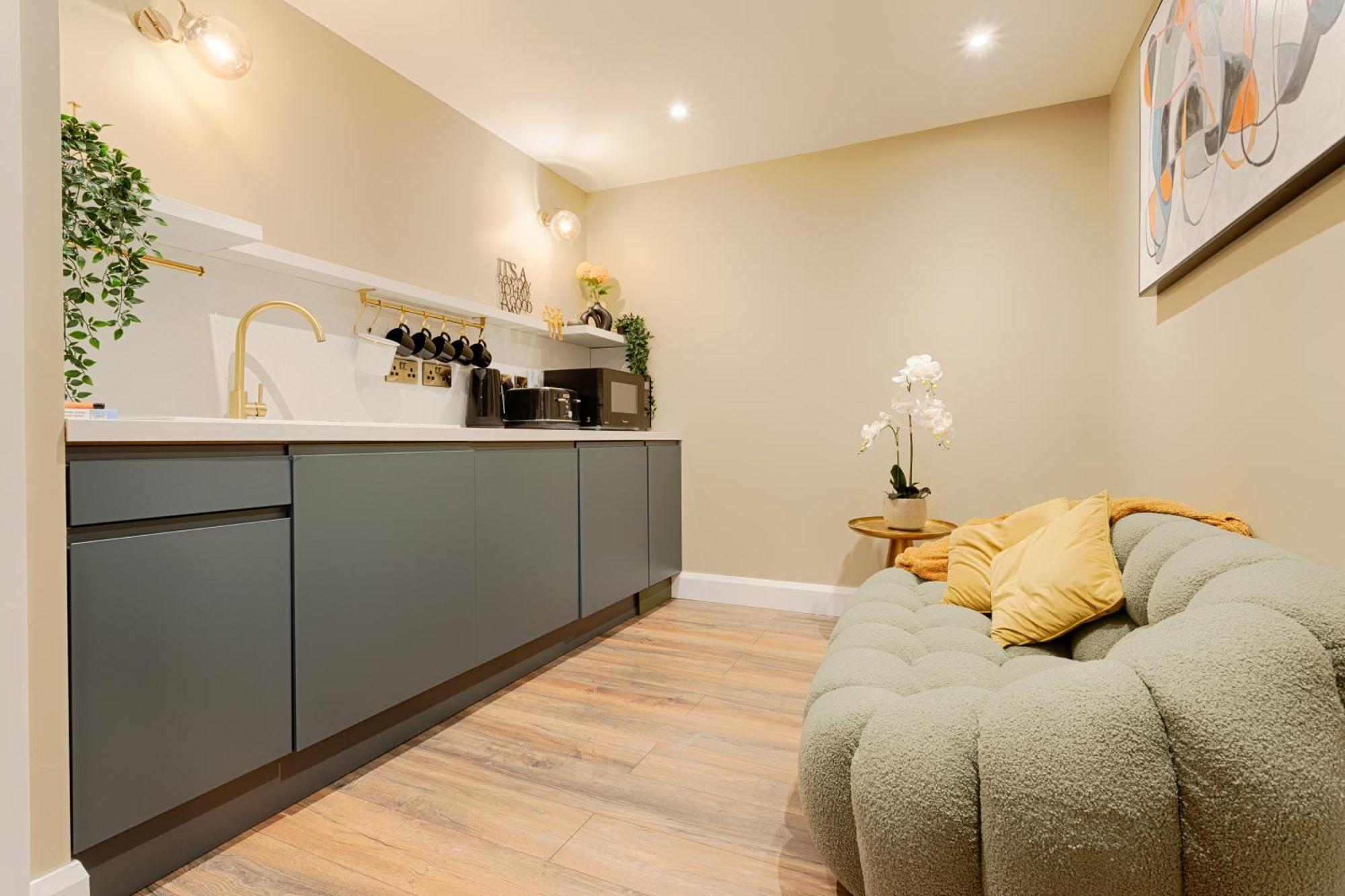 34 On The Hill - Boutique Townhouse Hotel Galway Exterior photo