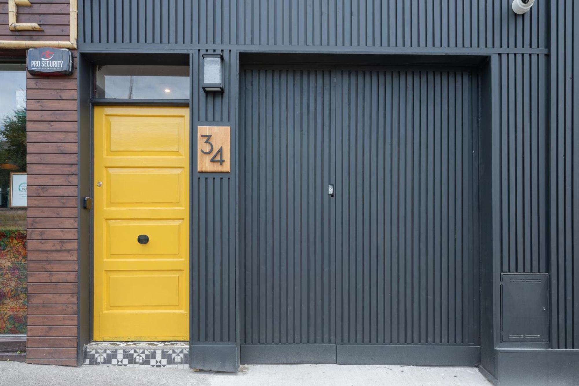 34 On The Hill - Boutique Townhouse Hotel Galway Exterior photo